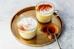Witte chocolademelk